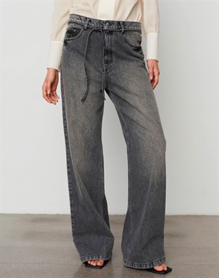 Elijah Wonderful Denim Jeans